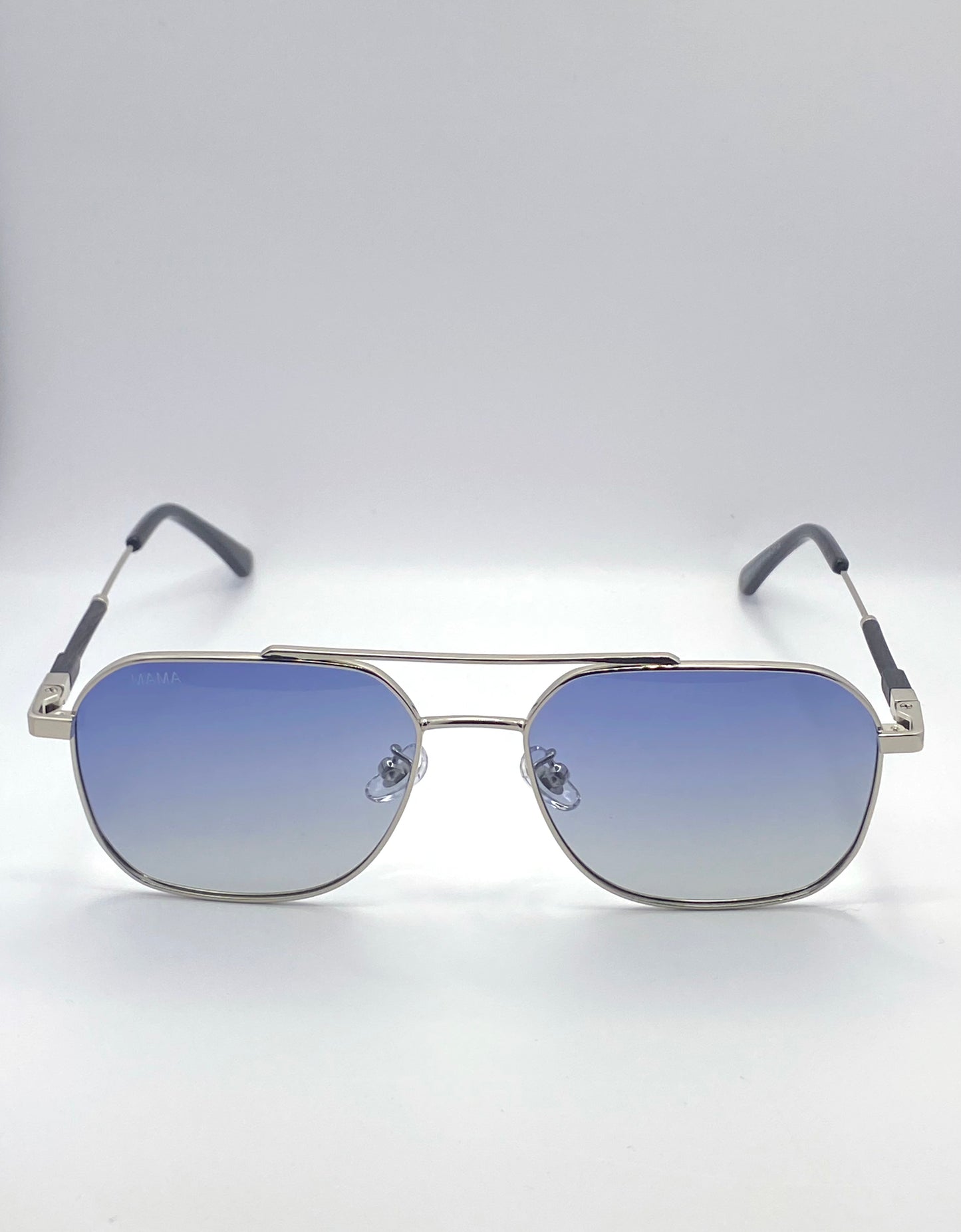 Lunettes de soleil argentées verres bleus – Mama Janet