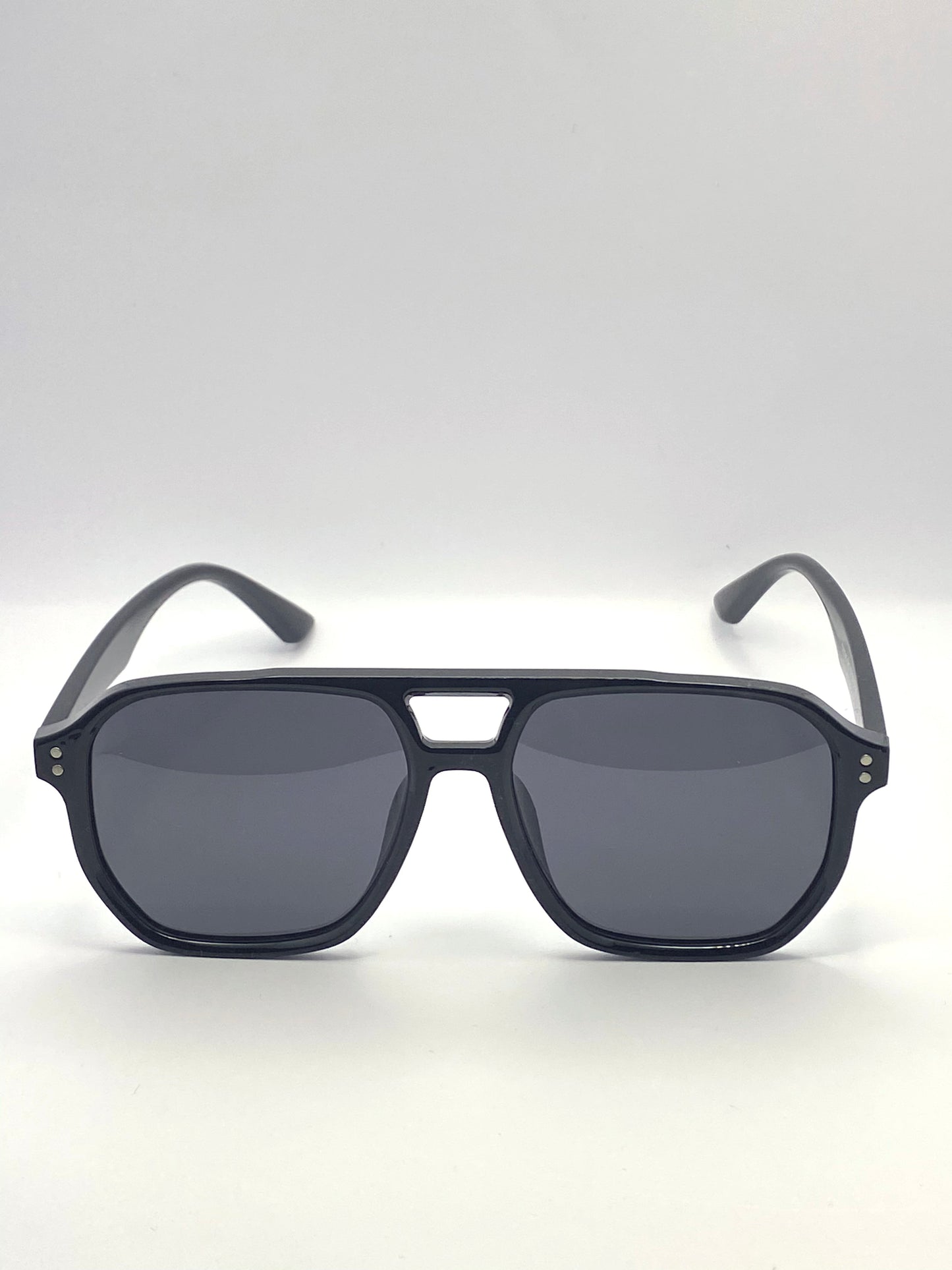 Lunettes de soleil femme premium – MAMA Cersei monture noire élégante