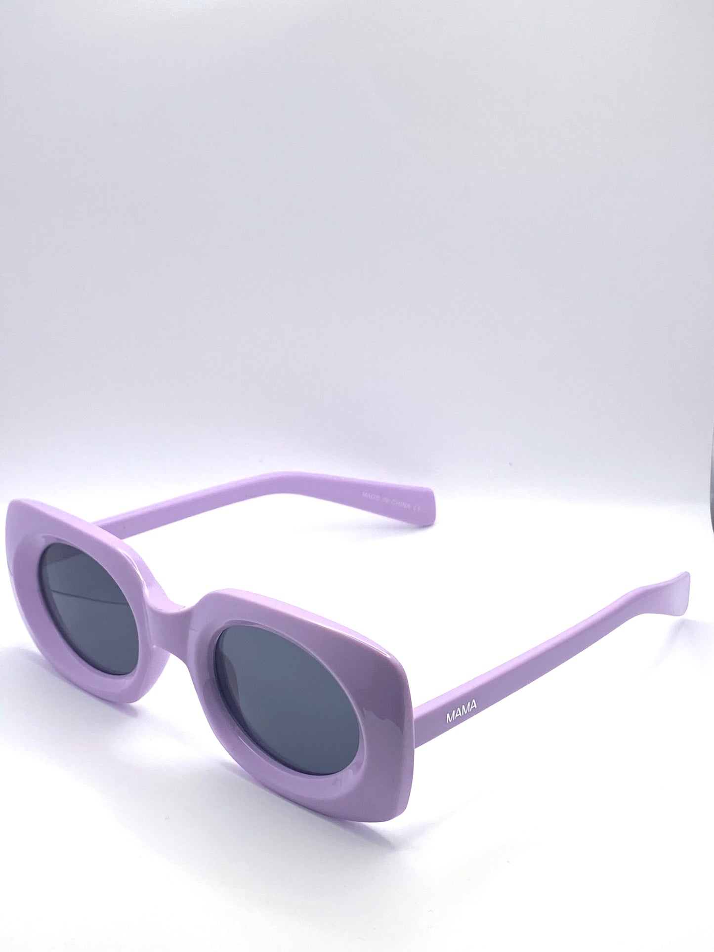 Lunettes de soleil unisexes Mama Frida – Monture mauve & verres noirs